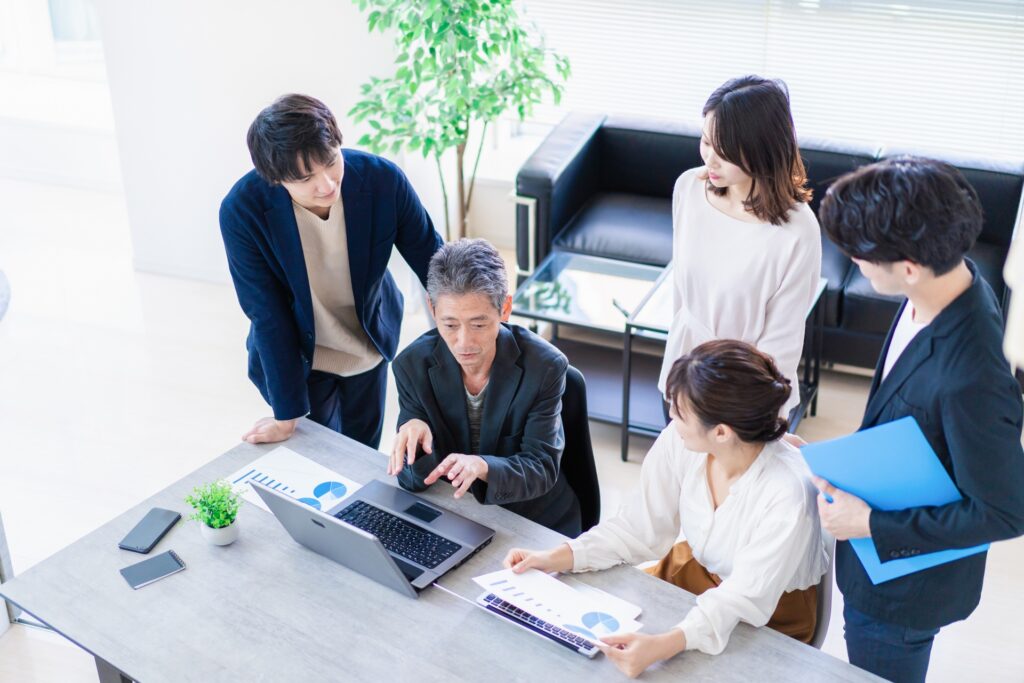 企業戦略 画像